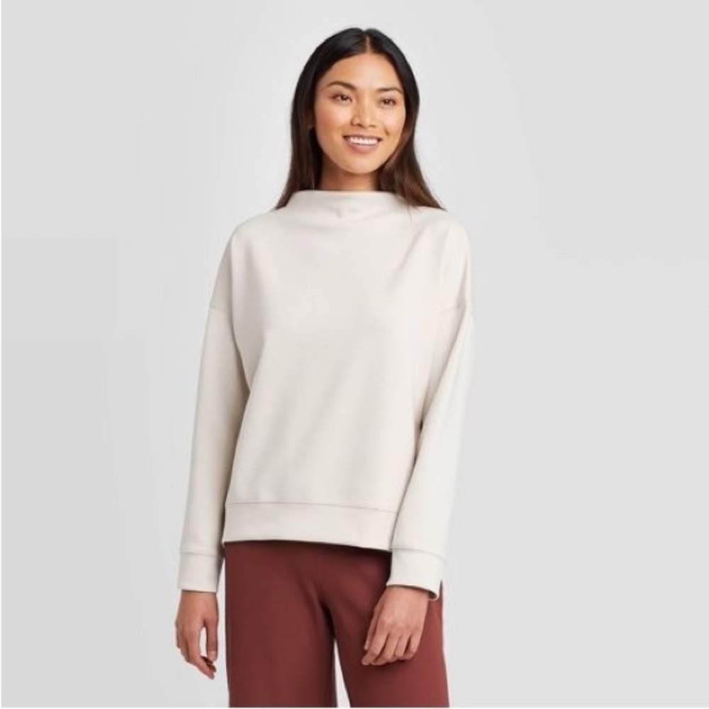 Prologue Cream Sweater XL